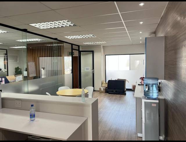 BUSINESS PROPERTY TO RENT IN MOUNT CROIX